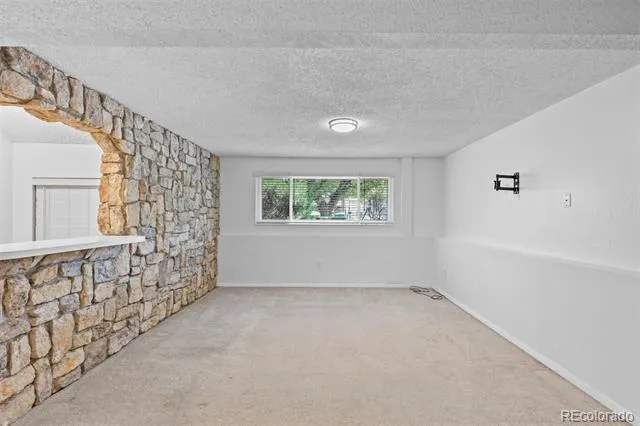 1553 S Tucson Street Aurora, CO 80012