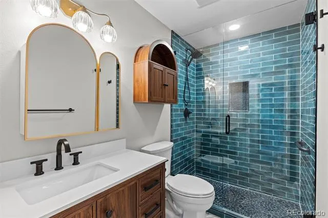 1553 S Tucson Street Aurora, CO 80012