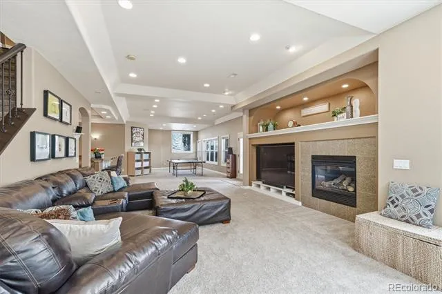 6558 S Riviera Way Aurora, CO 80016