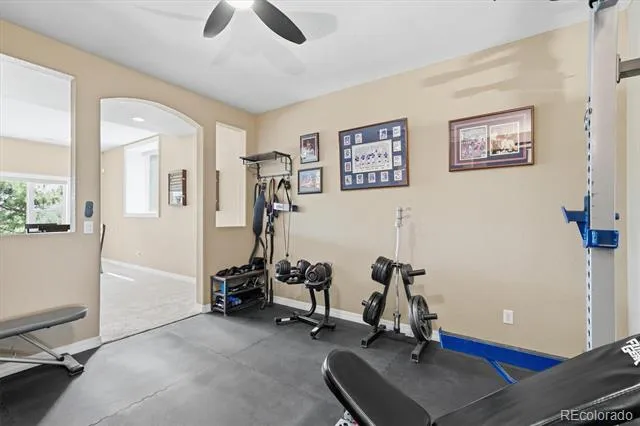 6558 S Riviera Way Aurora, CO 80016