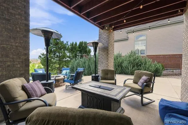 6558 S Riviera Way Aurora, CO 80016