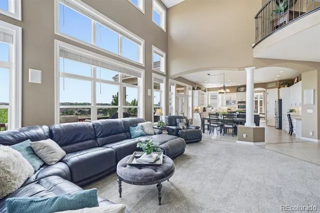 6558 S Riviera Way Aurora, CO 80016