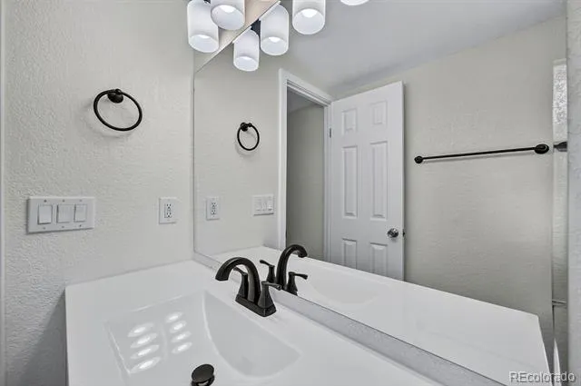 713 Santa Barbara Avenue Pueblo, CO 81005