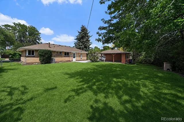 9010 W 5th Avenue Lakewood, CO 80226