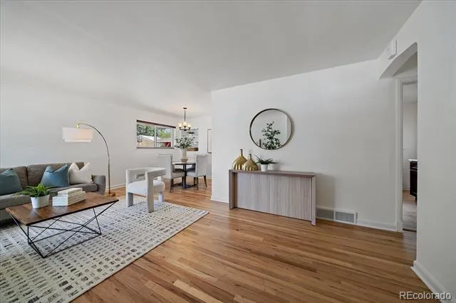 9010 W 5th Avenue Lakewood, CO 80226