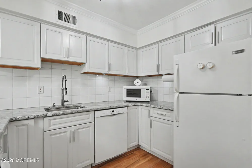 25 Meadow Avenue #46 Monmouth Beach, NJ 07750