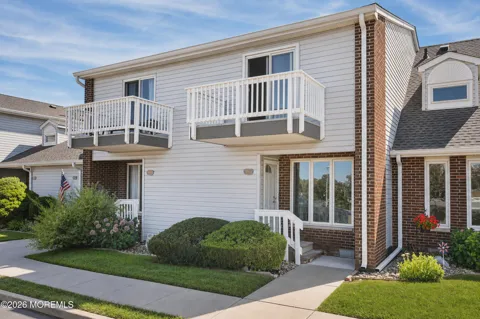 25 Meadow Avenue #46
