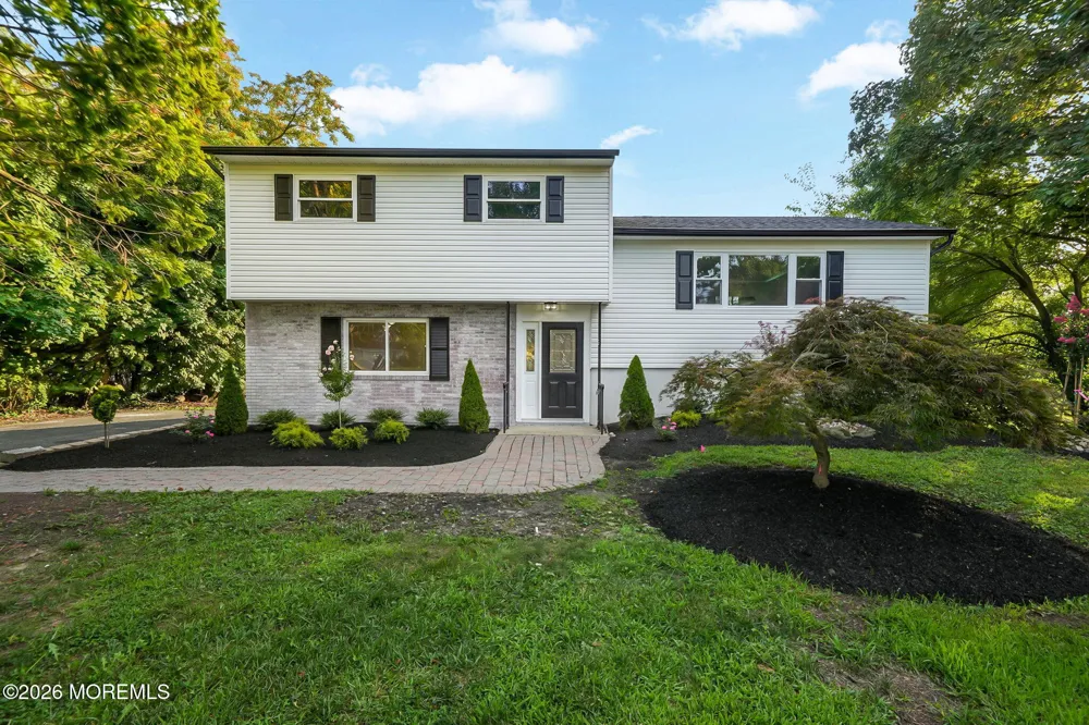 27 Middlesex Road Matawan, NJ 07747