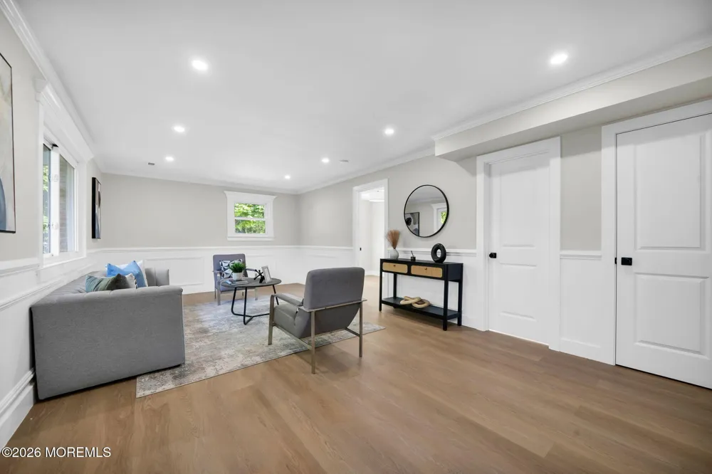 27 Middlesex Road Matawan, NJ 07747