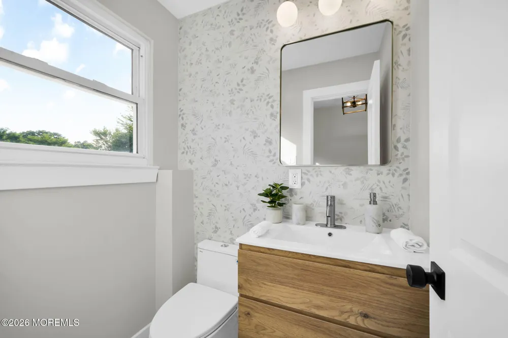 27 Middlesex Road Matawan, NJ 07747