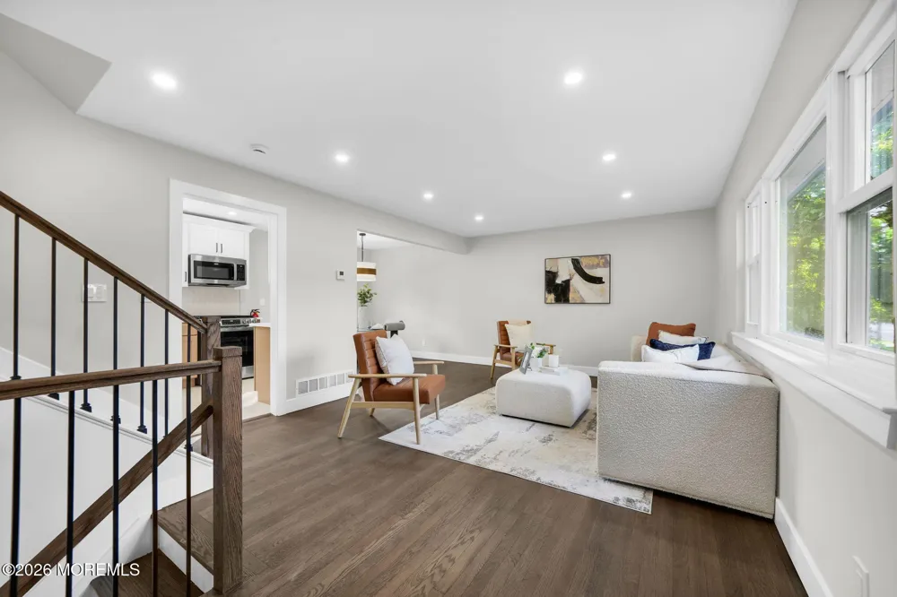 27 Middlesex Road Matawan, NJ 07747