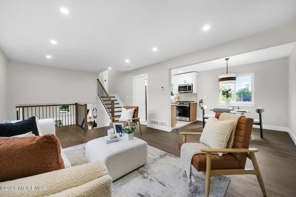 27 Middlesex Road Matawan, NJ 07747