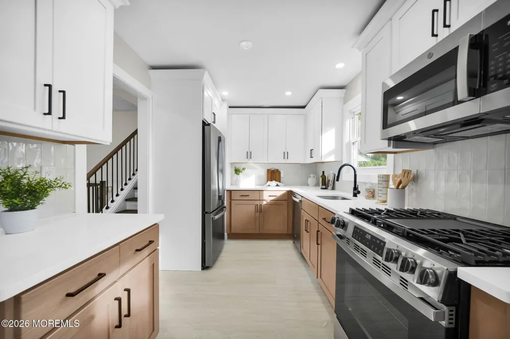 27 Middlesex Road Matawan, NJ 07747