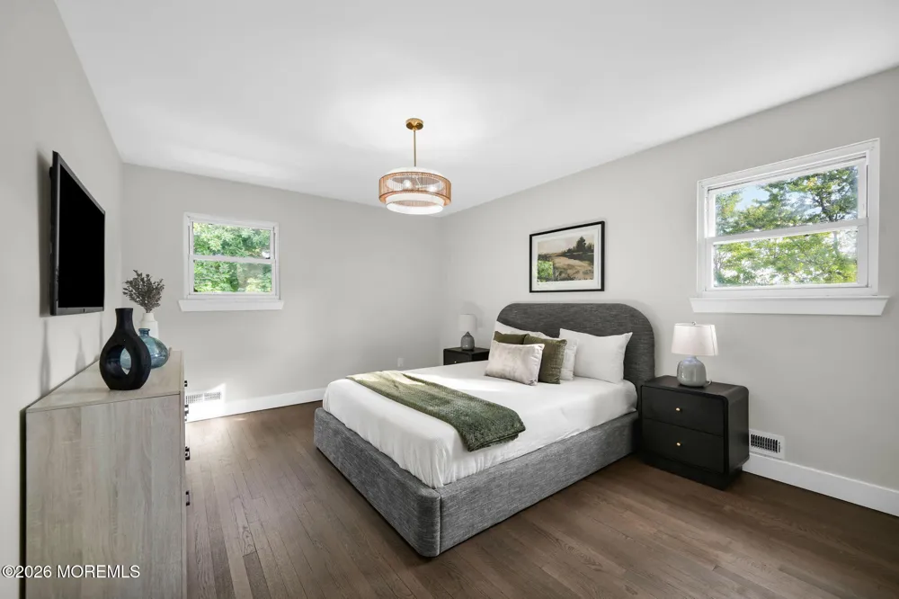 27 Middlesex Road Matawan, NJ 07747