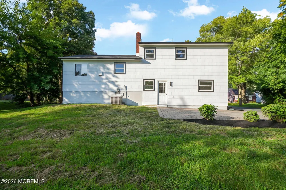 27 Middlesex Road Matawan, NJ 07747
