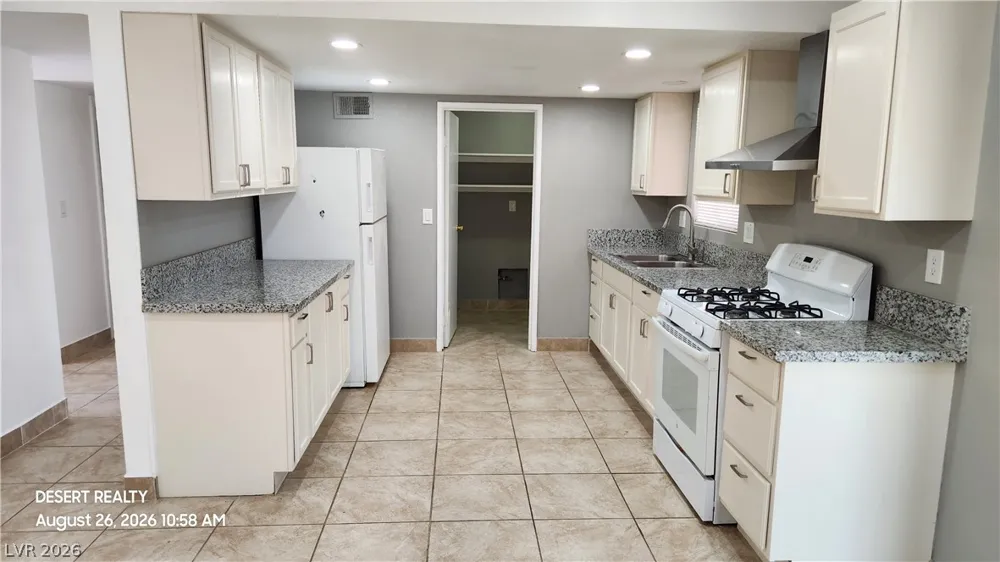 4709 Heidi Circle Las Vegas, NV 89102