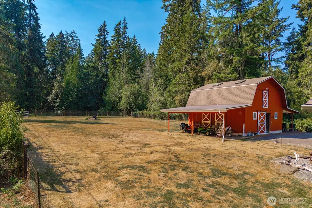 8545 Mill Bight Road NE Olympia, WA 98516