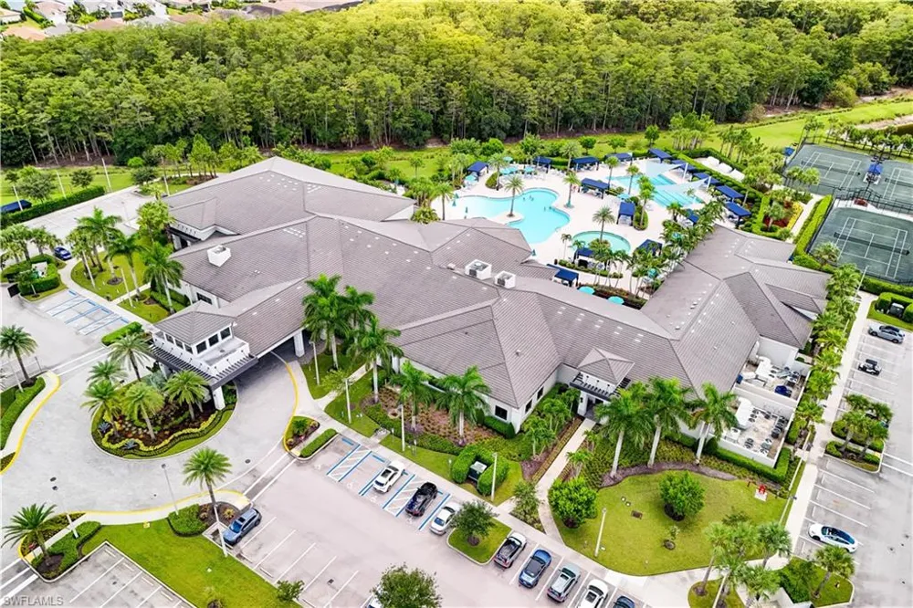 28713 Montecristo Loop Bonita Springs, FL 34135