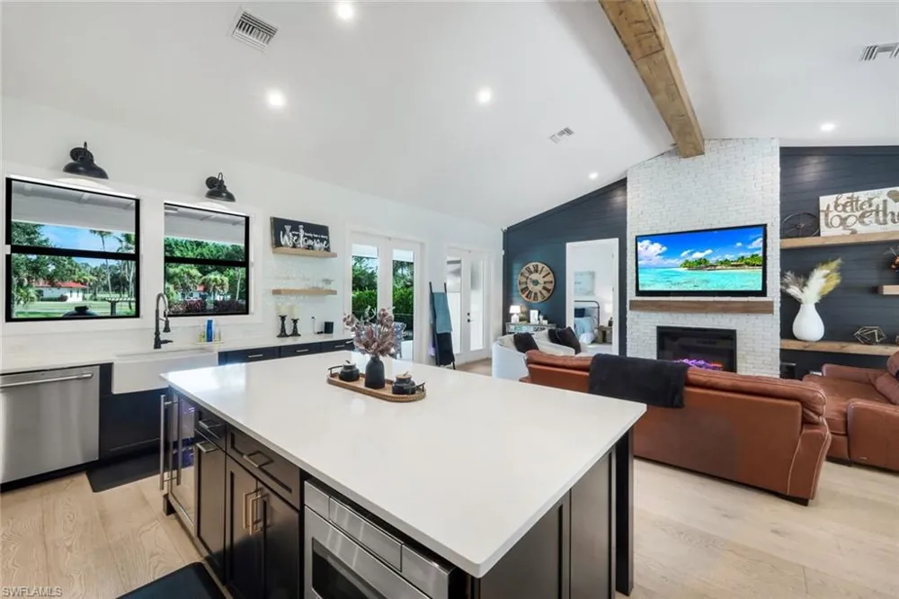 628 Harbor Drive Labelle, FL 33935
