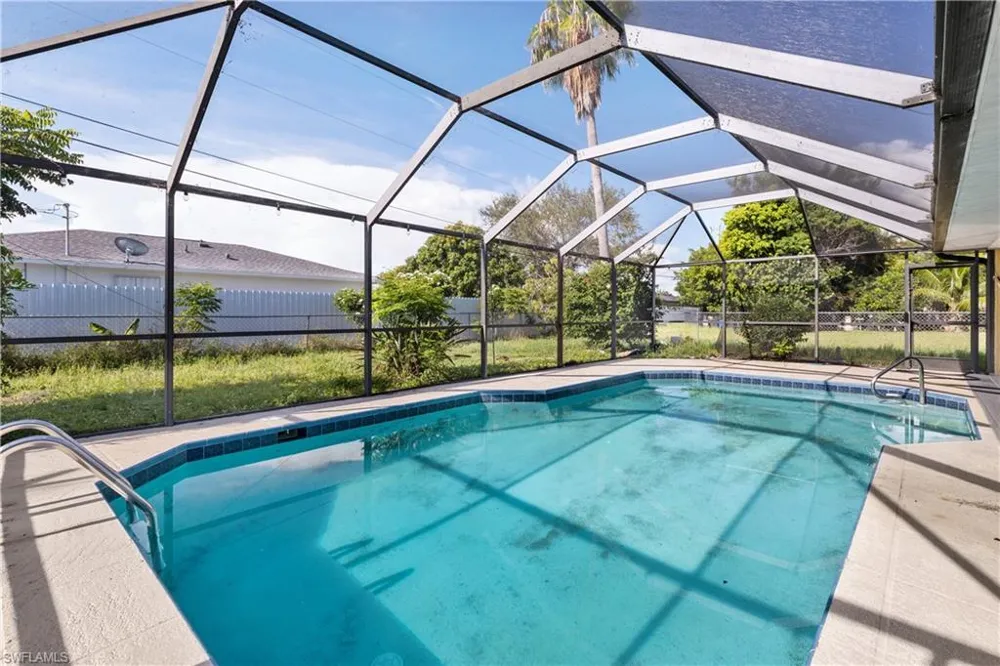 410 SE 2nd Street Cape Coral, FL 33990