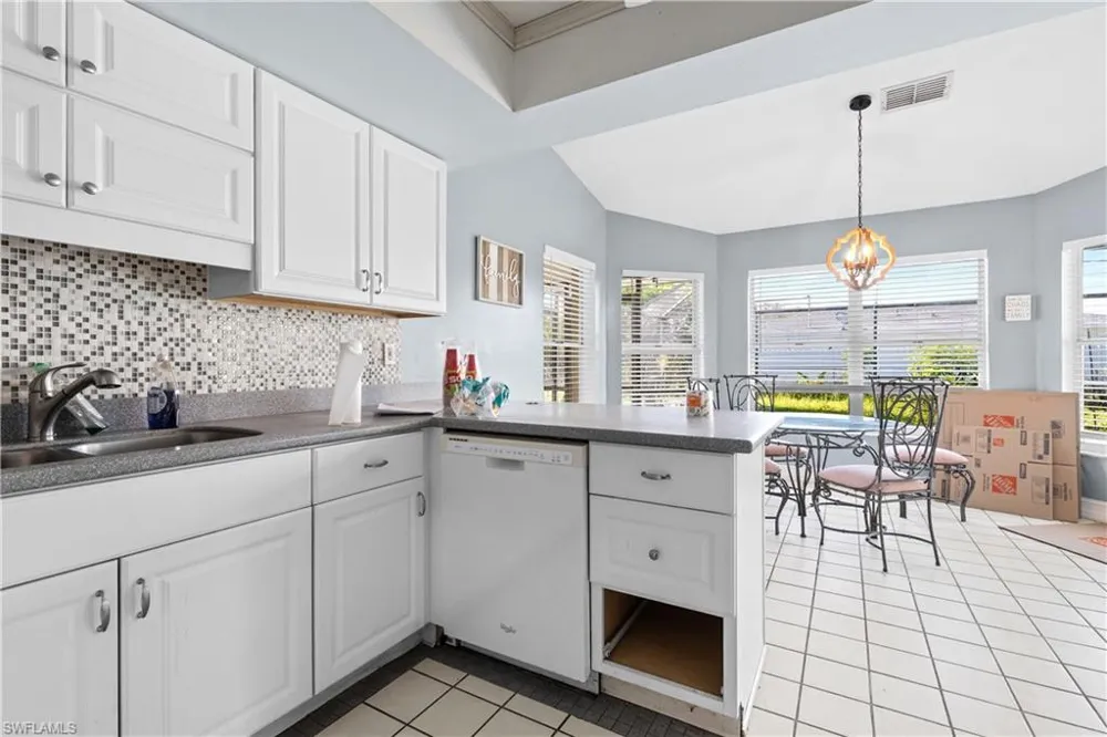 410 SE 2nd Street Cape Coral, FL 33990