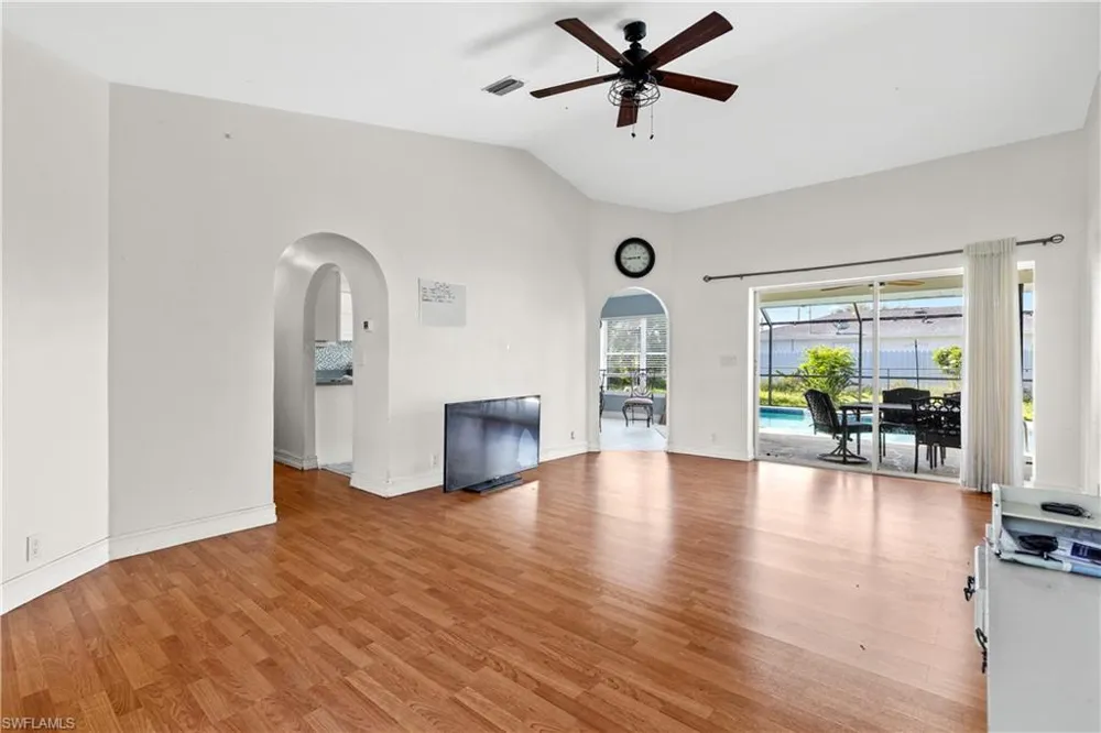 410 SE 2nd Street Cape Coral, FL 33990