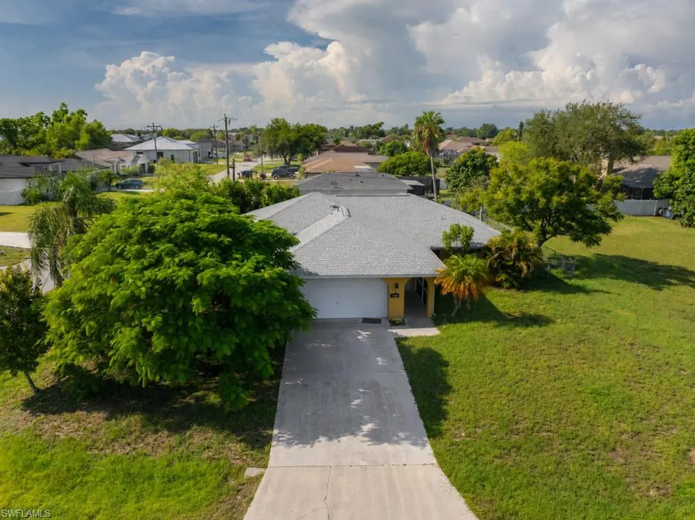410 SE 2nd Street Cape Coral, FL 33990