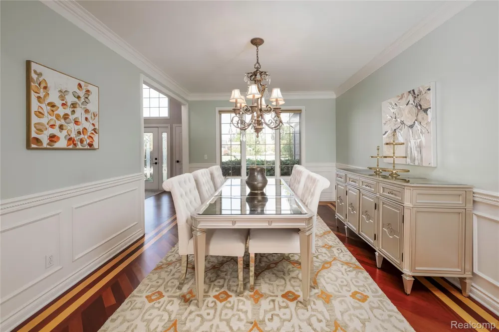 63520 Georgetowne S Washington Township, MI 48095