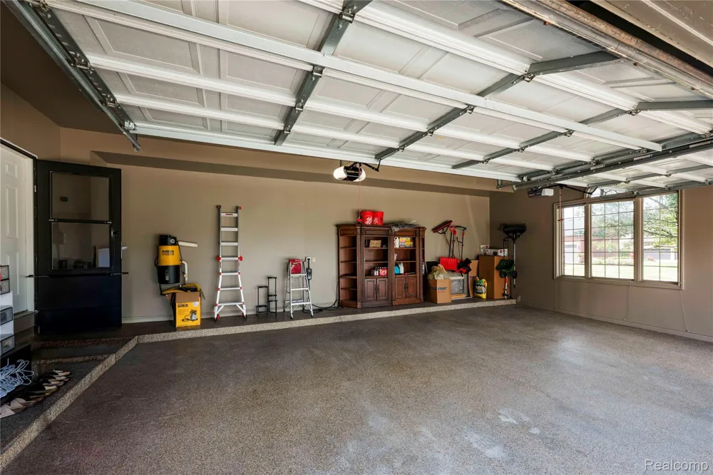 63520 Georgetowne S Washington Township, MI 48095