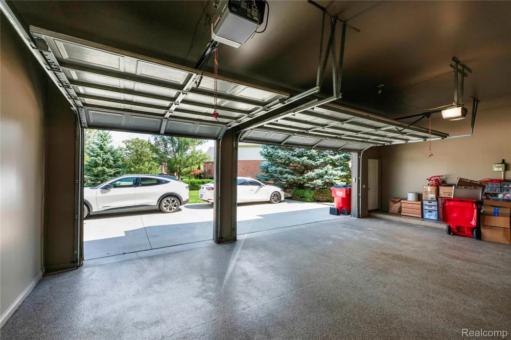 63520 Georgetowne S Washington Township, MI 48095