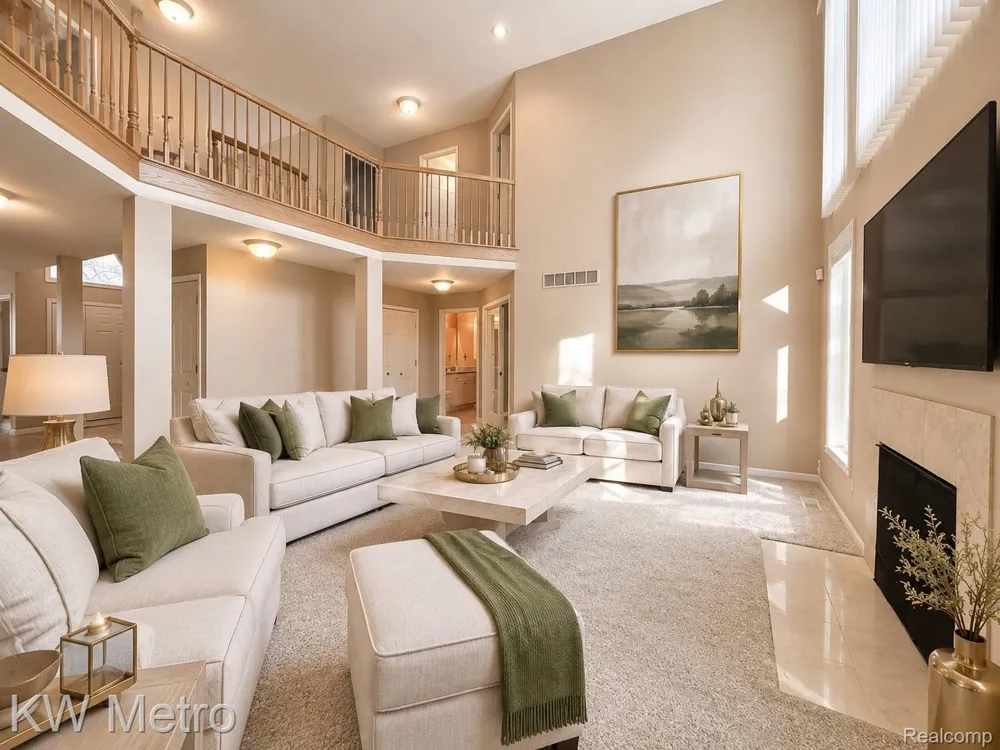 1176 CADMUS DRIVE Troy City, MI 48085