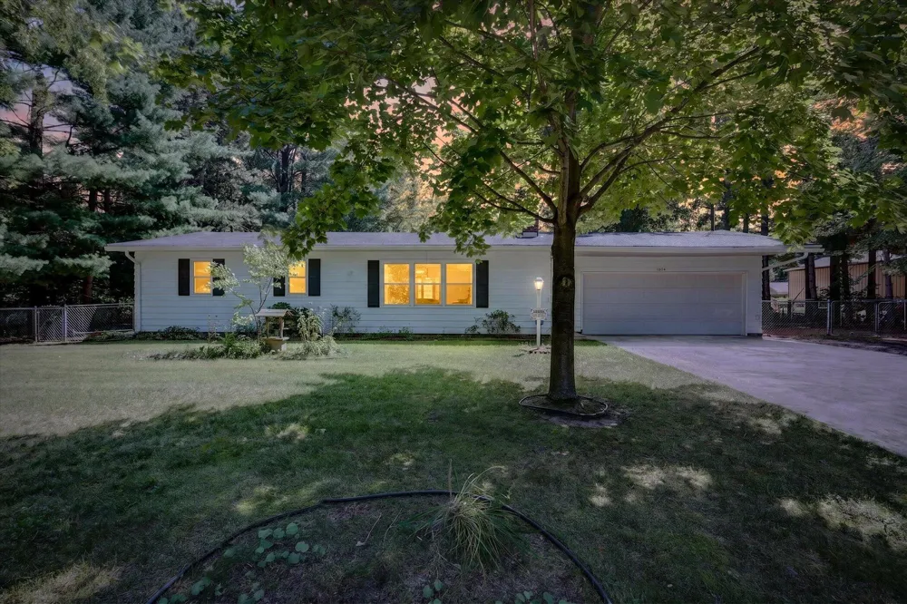 16103 Null Road Lockport Township, MI 49093