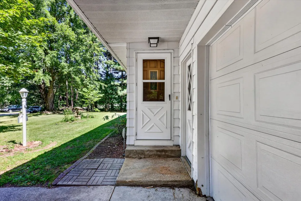 16103 Null Road Lockport Township, MI 49093