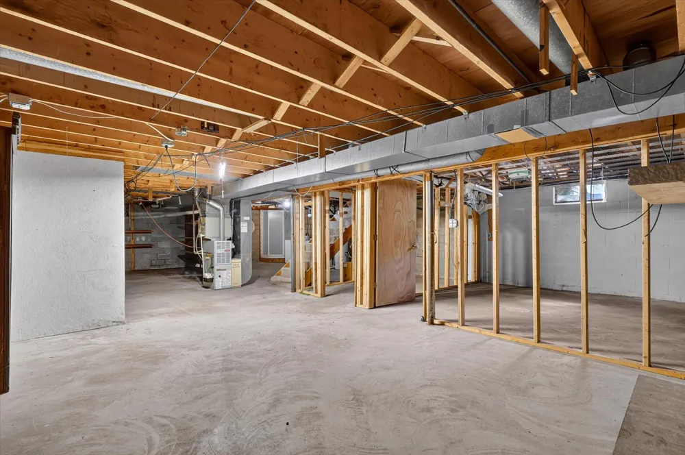 16103 Null Road Lockport Township, MI 49093