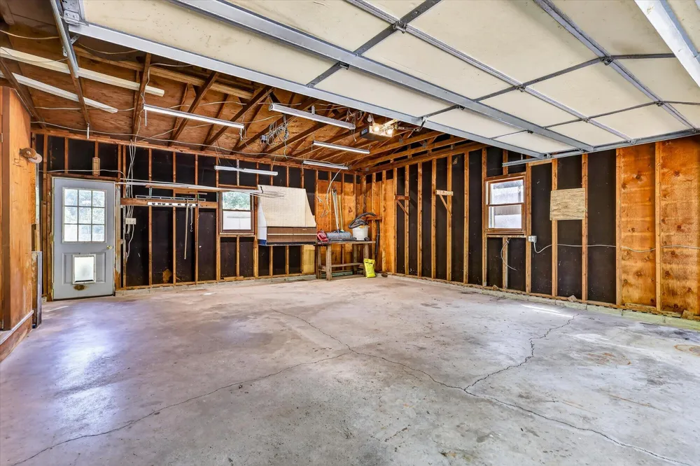 16103 Null Road Lockport Township, MI 49093