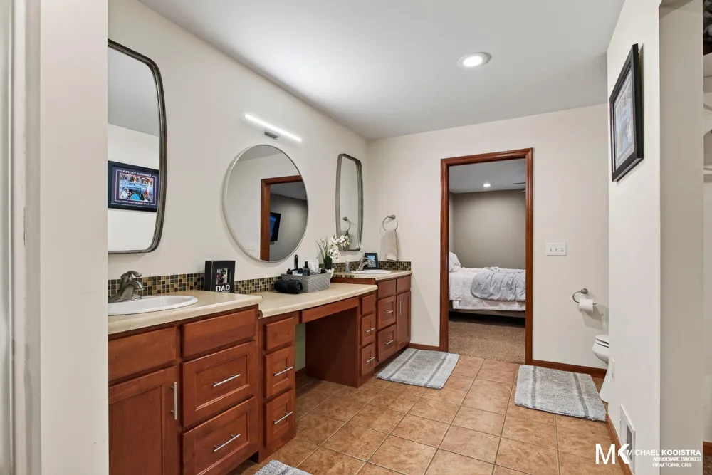 26 Flat River Drive SE Vergennes Township, MI 49331