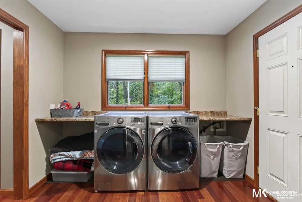 26 Flat River Drive SE Vergennes Township, MI 49331