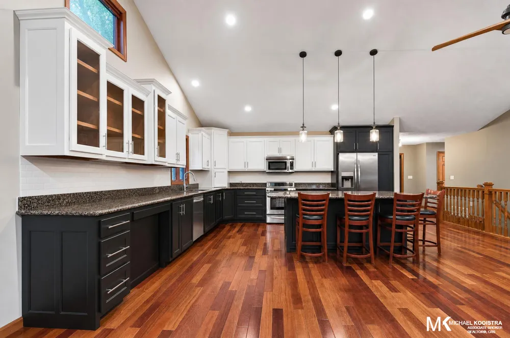 26 Flat River Drive SE Vergennes Township, MI 49331