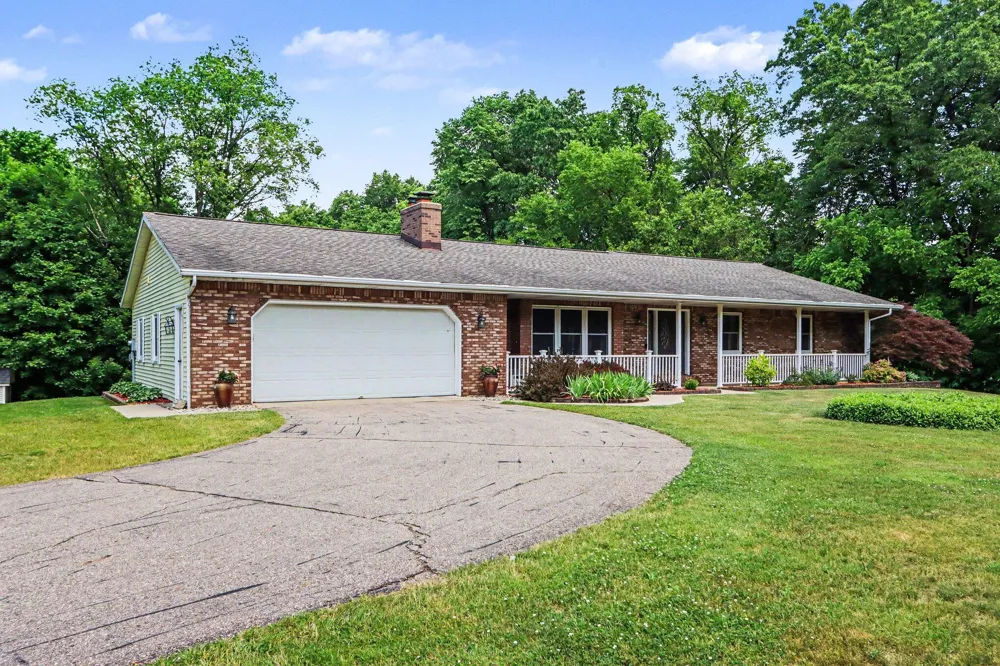 2828 W F AVENUE Cooper Charter Township, MI 49009