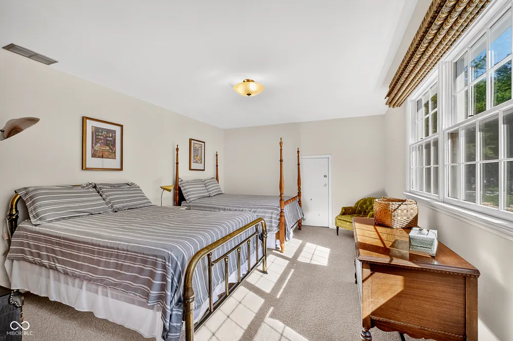 1501 E 80th Street Indianapolis, IN 46240