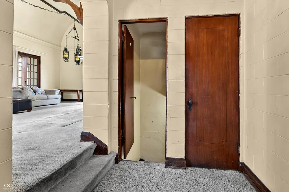 3711 Ruskin Indianapolis, IN 46205