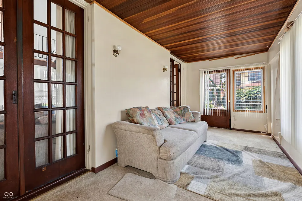 3711 Ruskin Indianapolis, IN 46205