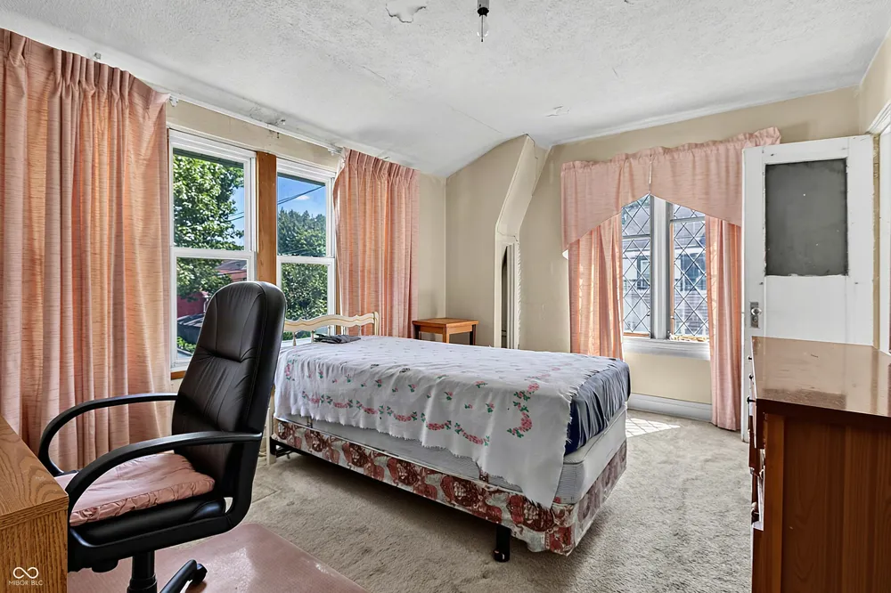 3711 Ruskin Indianapolis, IN 46205
