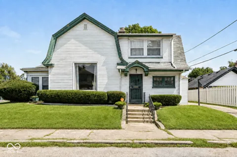 3711 Ruskin