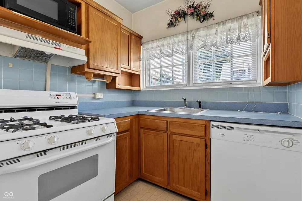 3711 Ruskin Indianapolis, IN 46205