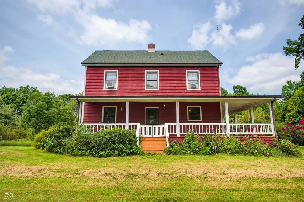 6821 W County Road 700 Freetown, IN 47235