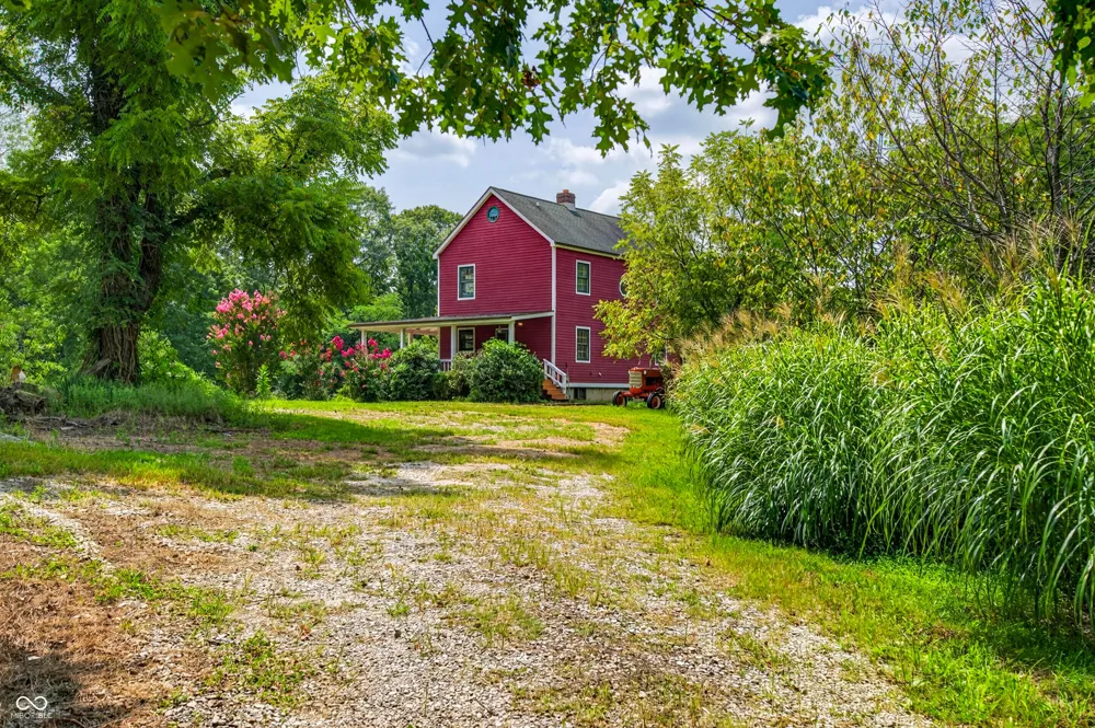 6821 W County Road 700 Freetown, IN 47235