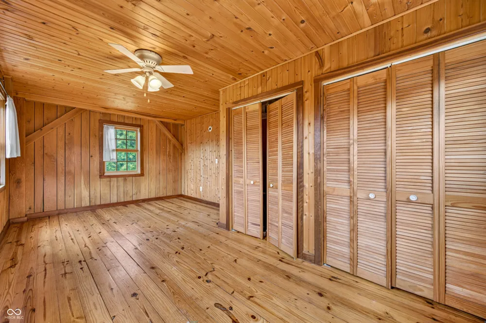 6821 W County Road 700 Freetown, IN 47235