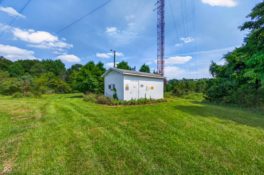 6821 W County Road 700 Freetown, IN 47235