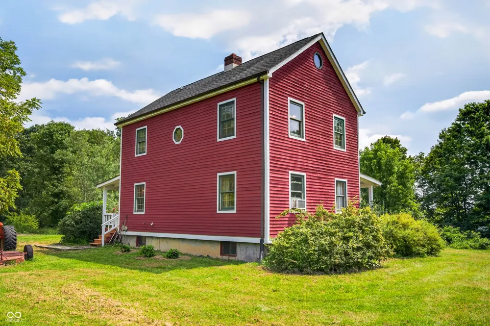 6821 W County Road 700 Freetown, IN 47235